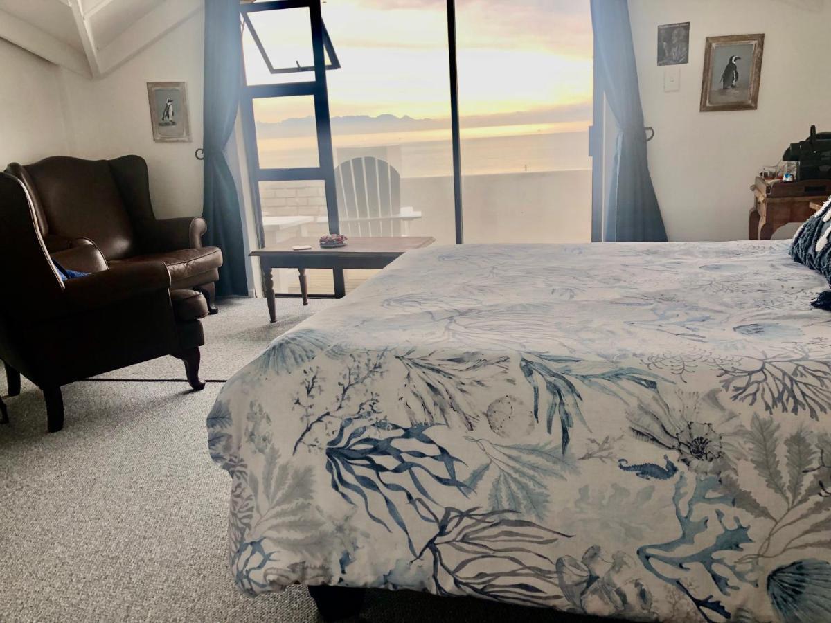 Ollava Guesthouse ไซมอนส์ทาวน์ ภายนอก รูปภาพ